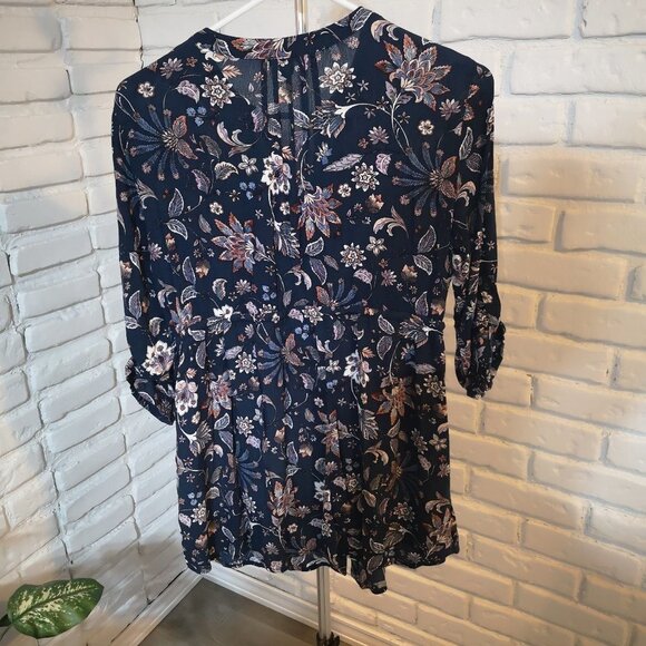 Hilary Radley Ladies Button Front Longer Blouse / Short Dress - Picture 2 of 11